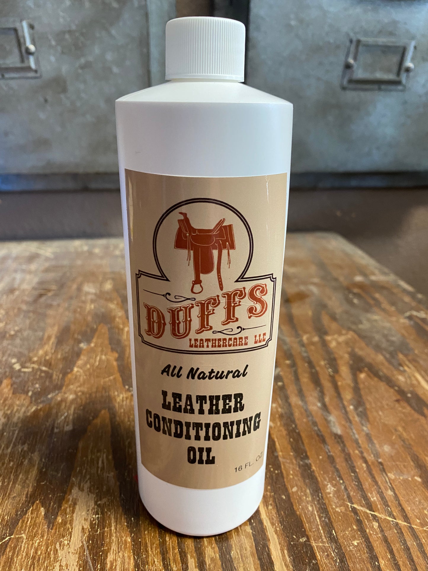 Duffs Leather Conditioning Oil - 16oz