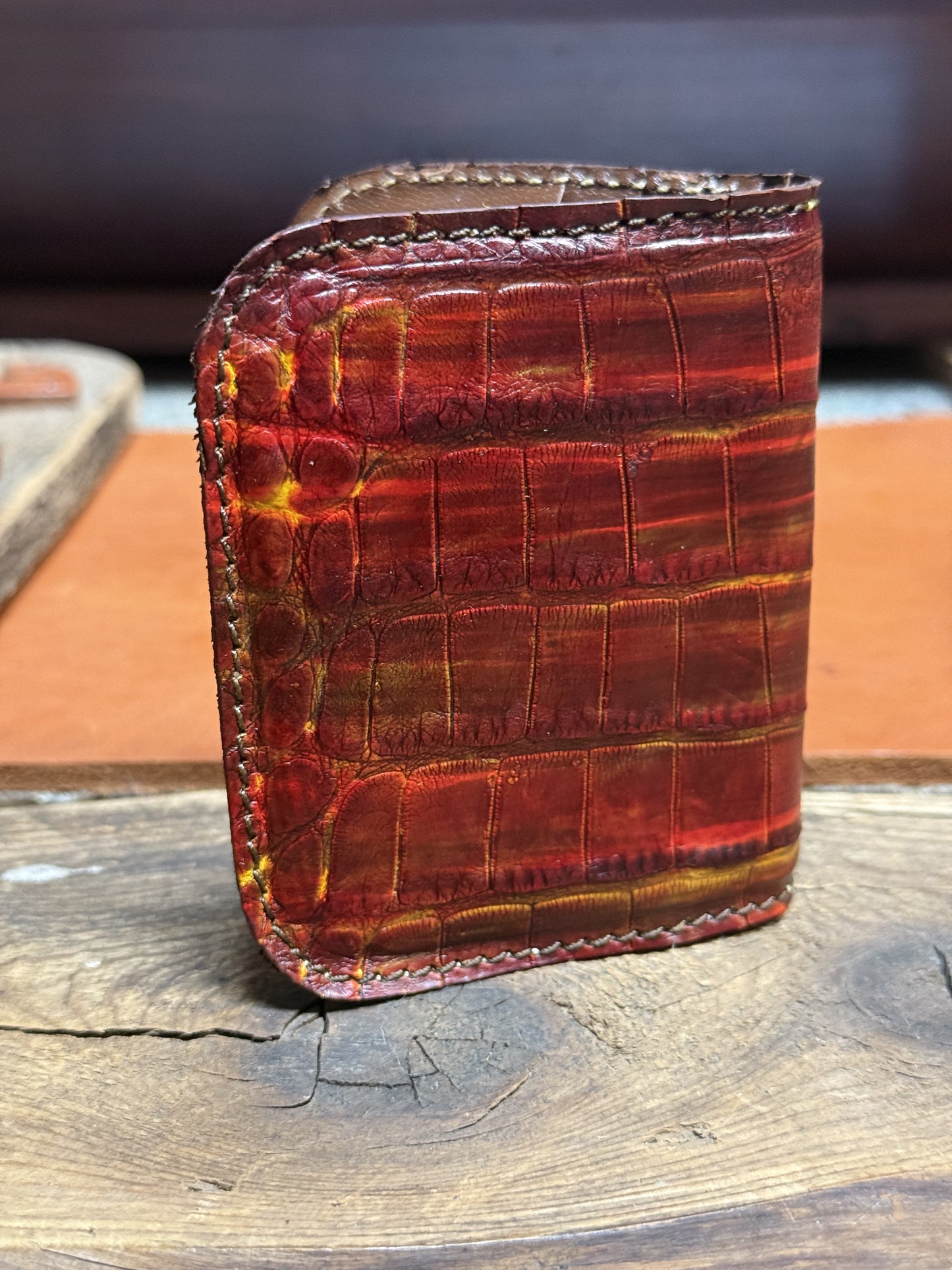 Alligator Compact Card Wallet-Tan/Yellow/Brown