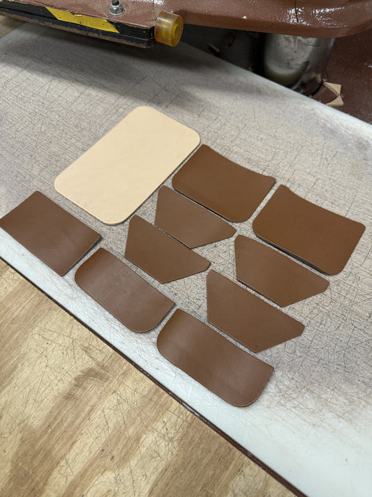 Calf Compact Card Wallet -Tan